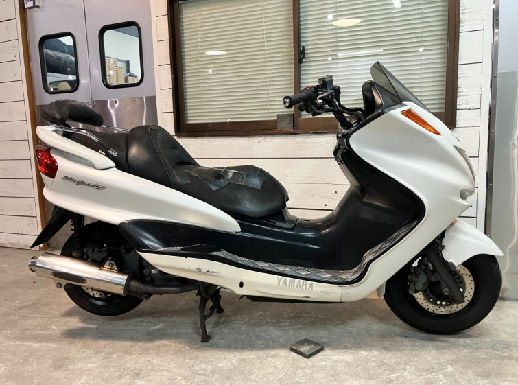 Мотоцикл Yamaha MAJESTY 250C з пробігом 35013 km