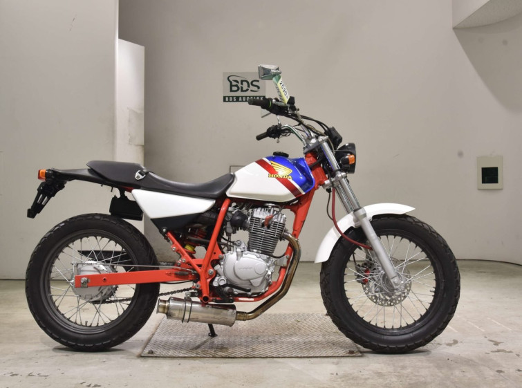 Мотоцикл Honda FTR223 з пробігом 38933 km