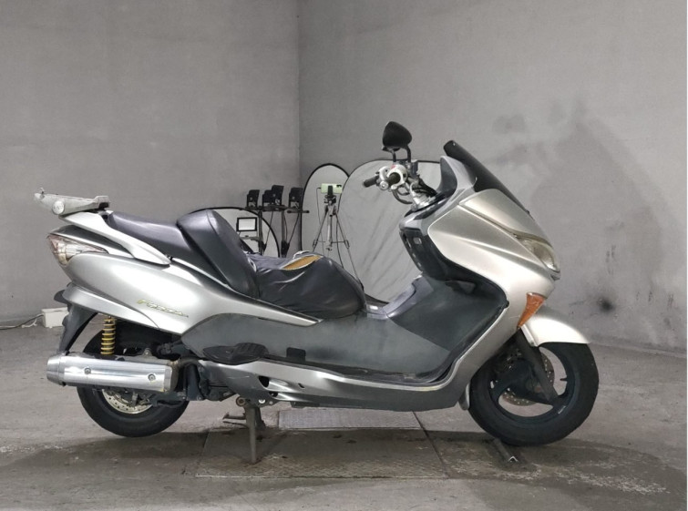 Мотоцикл Honda FORZA Z з пробігом 48943 km