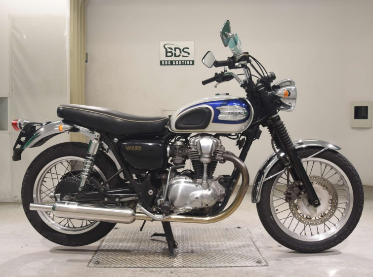 Мотоцикл Kawasaki W650 с пробегом 47921 km