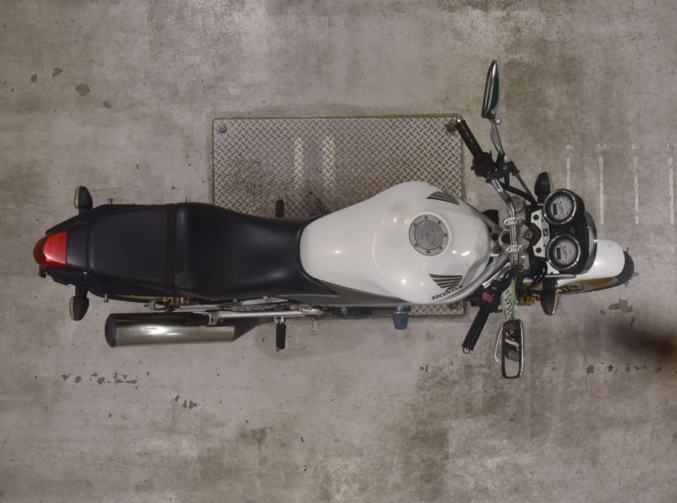 Мотоцикл Honda VTR250 з пробігом 11944 km