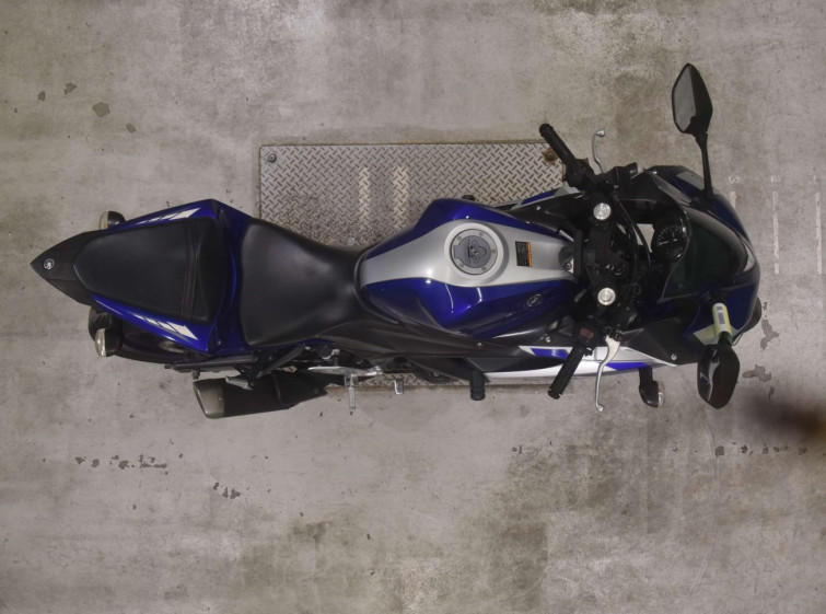 Мотоцикл Yamaha YZF-R25 с пробегом 36931 km