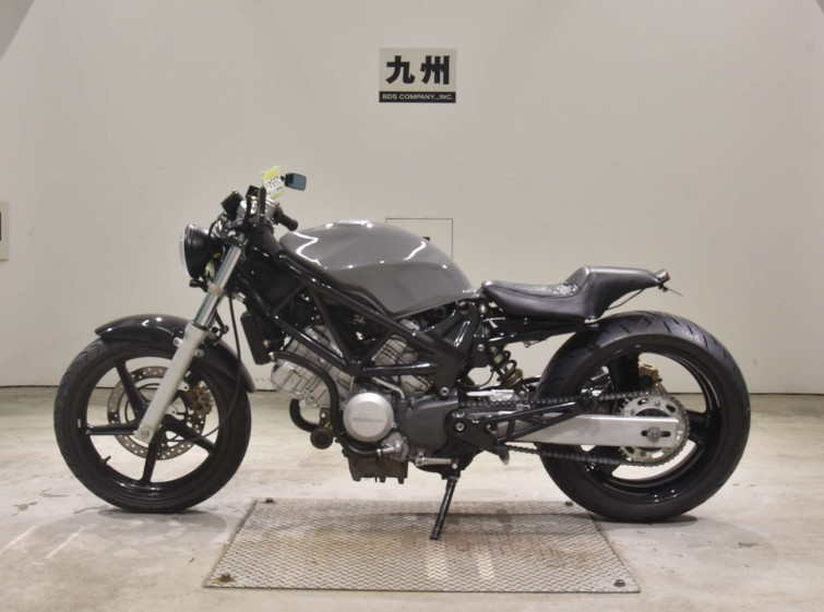 Мотоцикл Honda VTR250 з пробігом 489 km