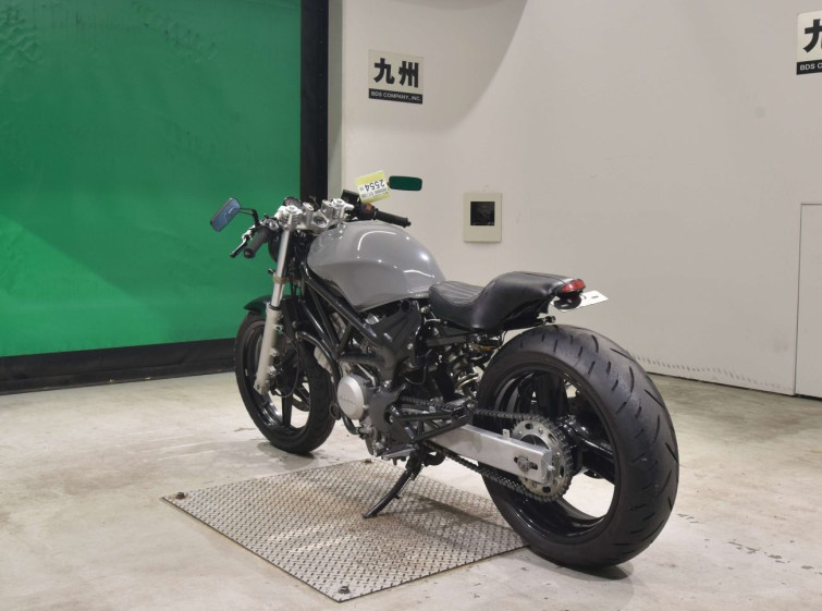 Мотоцикл Honda VTR250 з пробігом 489 km