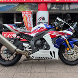 Мотоцикл Honda CBR1000RR-R FB SP с пробегом 801 km