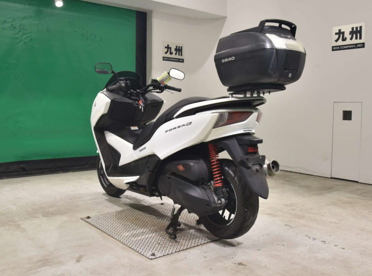 Мотоцикл Honda FORZA SI с пробегом 20256 km
