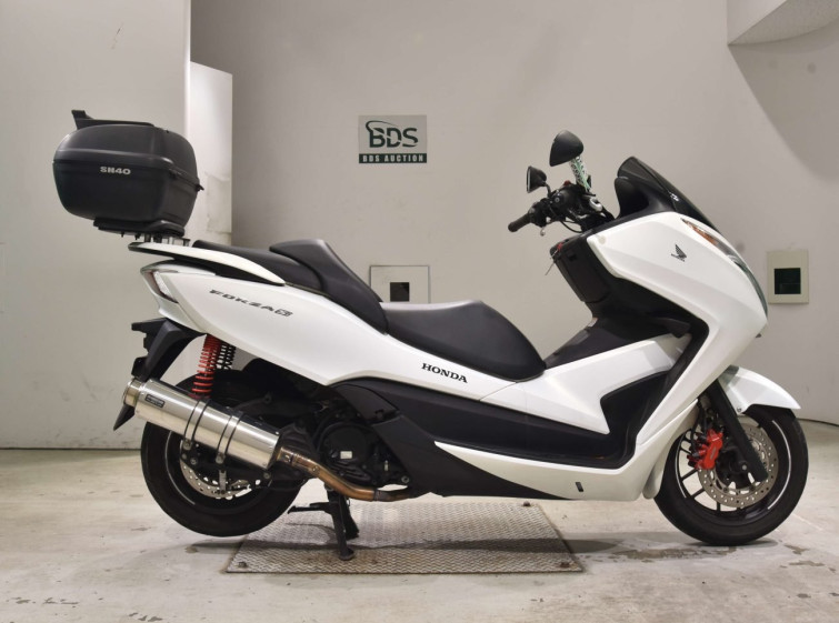 Мотоцикл Honda FORZA SI с пробегом 20256 km