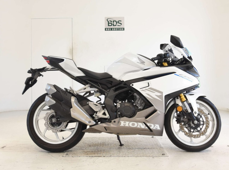 Мотоцикл Honda CBR250RR з пробігом 19531 km