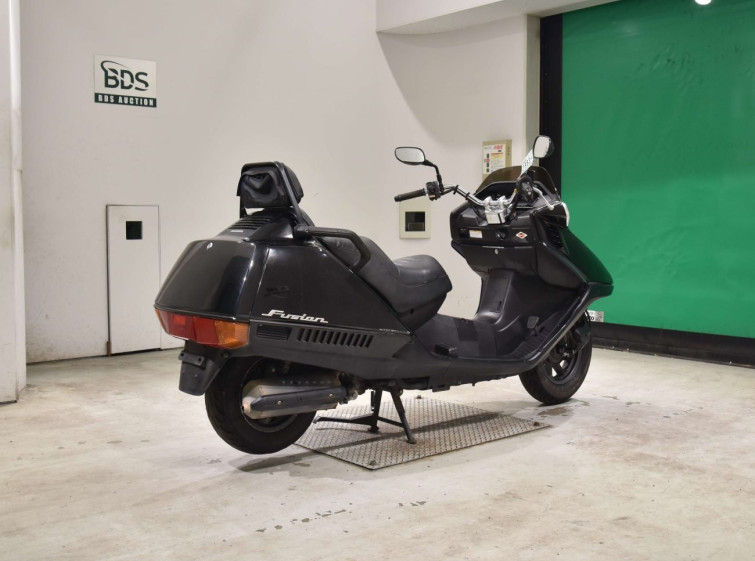 Мотоцикл Yamaha DRAGSTAR XVS250 з пробігом 10836 km