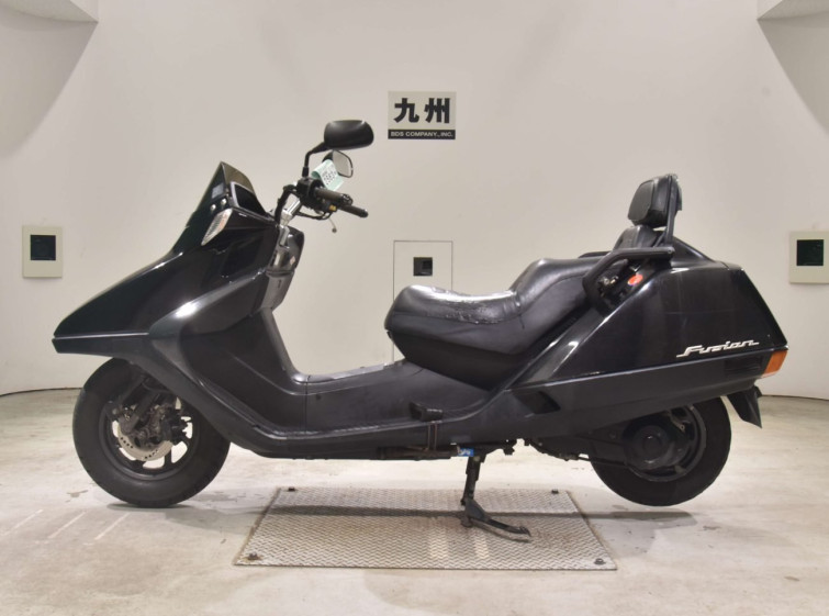 Мотоцикл Yamaha DRAGSTAR XVS250 з пробігом 10836 km