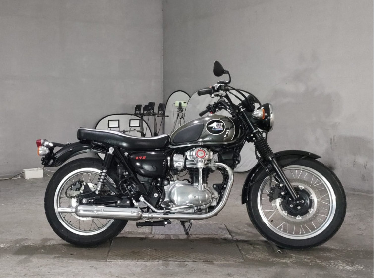 Мотоцикл Kawasaki MEGURO K3 з пробігом 4130 km