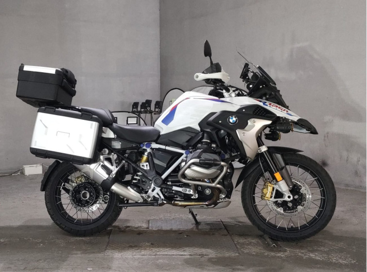 Мотоцикл BMW R1250GS с пробегом 14591 km