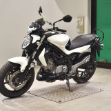 Мотоцикл Suzuki GLADIUS SFV650 з пробігом 27330 km