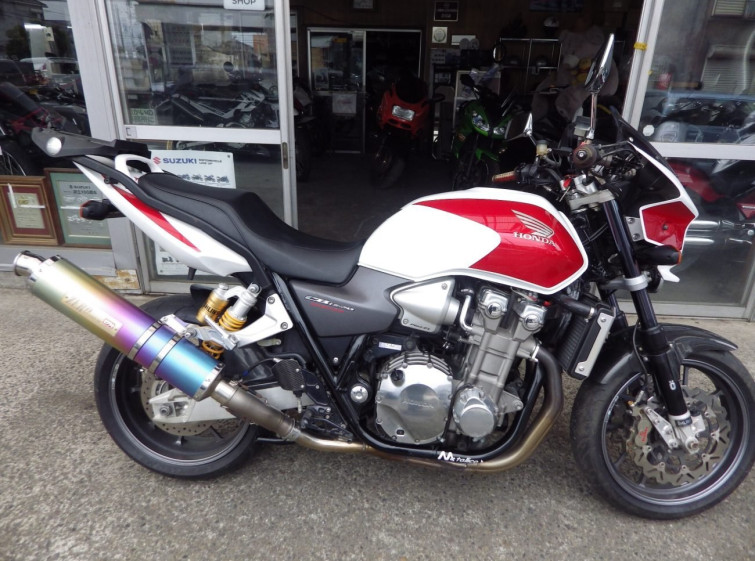 Мотоцикл Honda CB1300SF с пробегом 18149 km