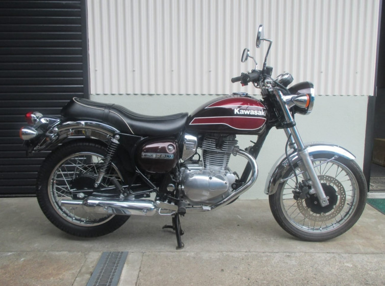 Мотоцикл Kawasaki ESTRELLA з пробігом 9240 km