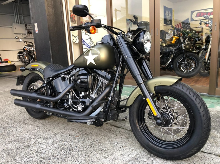 Мотоцикл HD SLIM S FLSS1800 з пробігом 7074 km