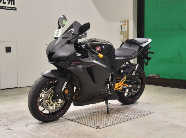 Мотоцикл Honda CBR600RR с пробегом 7328 km