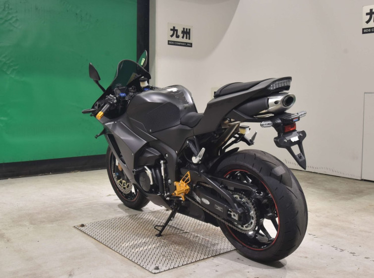 Мотоцикл Honda CBR600RR с пробегом 7328 km