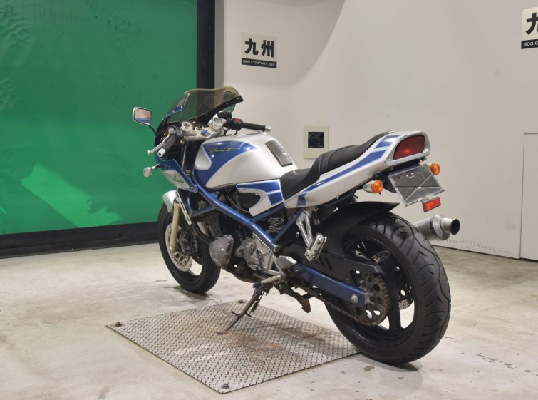 Мотоцикл Suzuki BANDIT400 з пробігом 6440 km