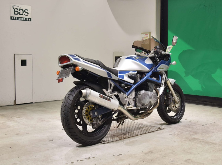 Мотоцикл Suzuki BANDIT400 з пробігом 6440 km