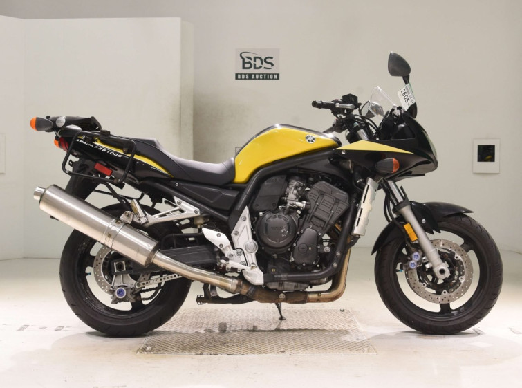 Мотоцикл Yamaha FZS1000 FAZER з пробігом 21987 m