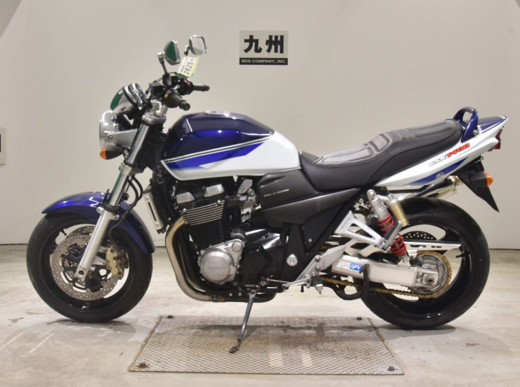 Мотоцикл Suzuki GSX1400 с пробегом 19434 km