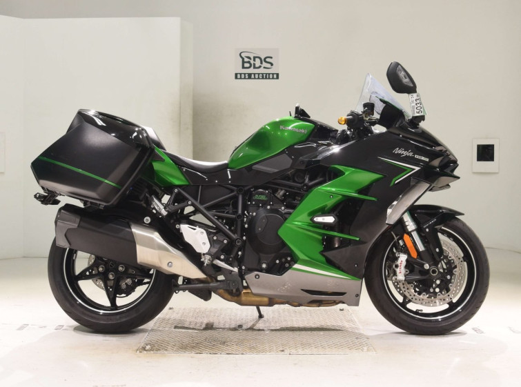 Мотоцикл Kawasaki NINJA H2 SX з пробігом 4163 km