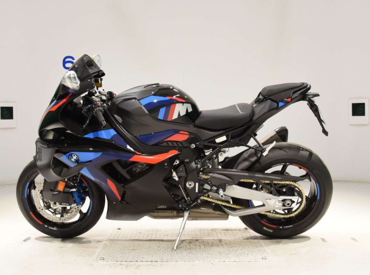 Мотоцикл BMW M1000RR з пробігом 6 km