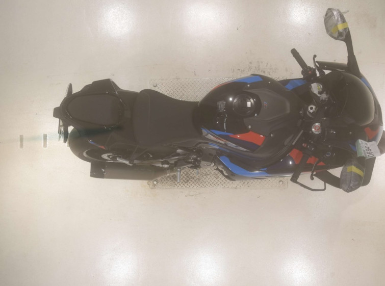 Мотоцикл BMW M1000RR з пробігом 6 km