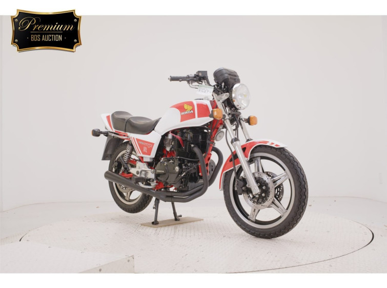 Мотоцикл Honda с пробегом 28685 km