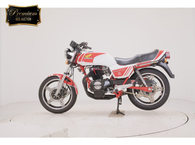 Мотоцикл Honda с пробегом 28685 km