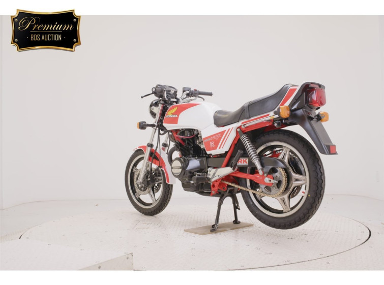 Мотоцикл Honda с пробегом 28685 km