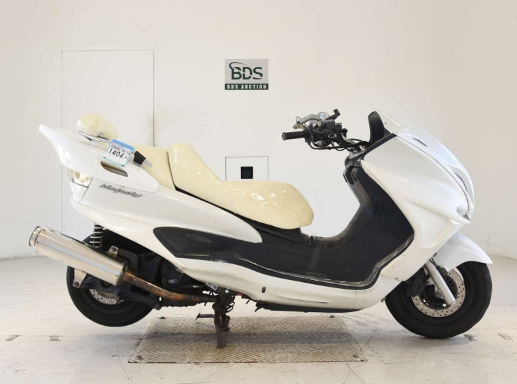 Мотоцикл Yamaha MAJESTY 250C з пробігом 44367 km