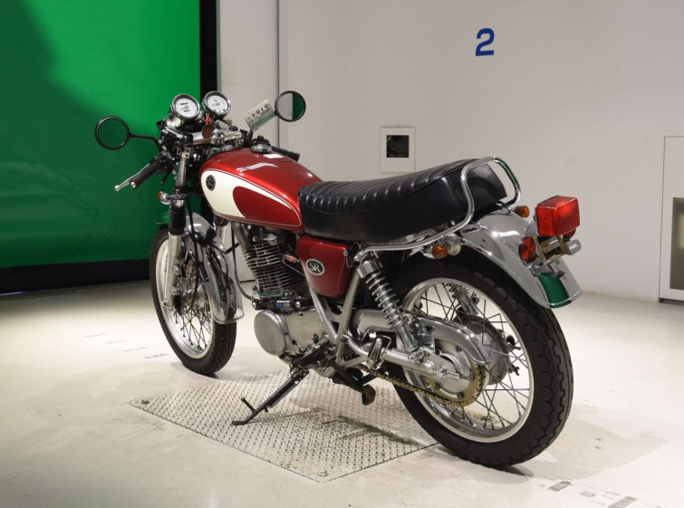 Мотоцикл Yamaha SR400 з пробігом 26134 km