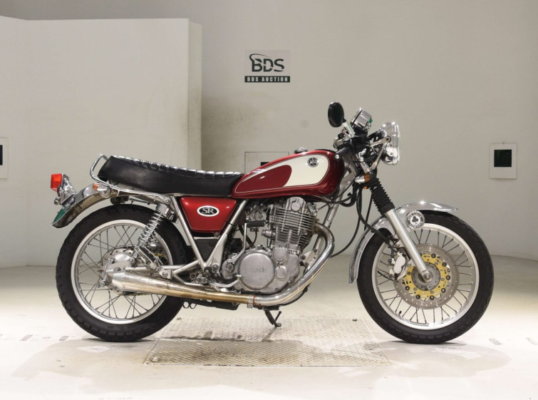 Мотоцикл Yamaha SR400 з пробігом 26134 km