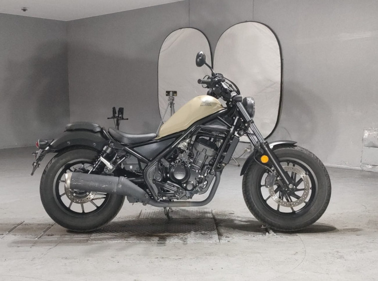 Мотоцикл Honda REBEL CMX250 з пробігом 4408 km