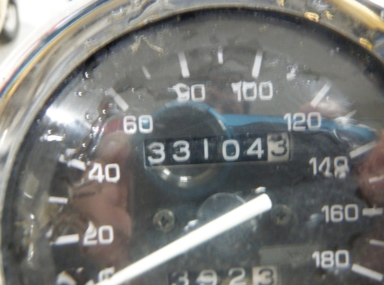 Мотоцикл Yamaha XJR1200 з пробігом 33104 km