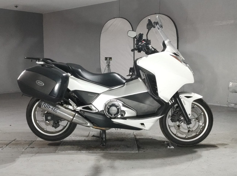 Мотоцикл Honda NC700 INTEGRA с пробегом 20076 km