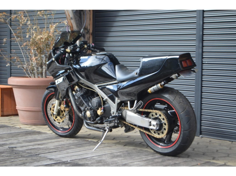 Мотоцикл Yamaha FZ750 з пробігом 35519 km