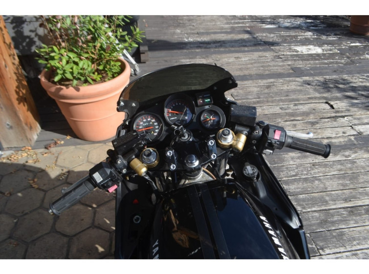 Мотоцикл Yamaha FZ750 з пробігом 35519 km