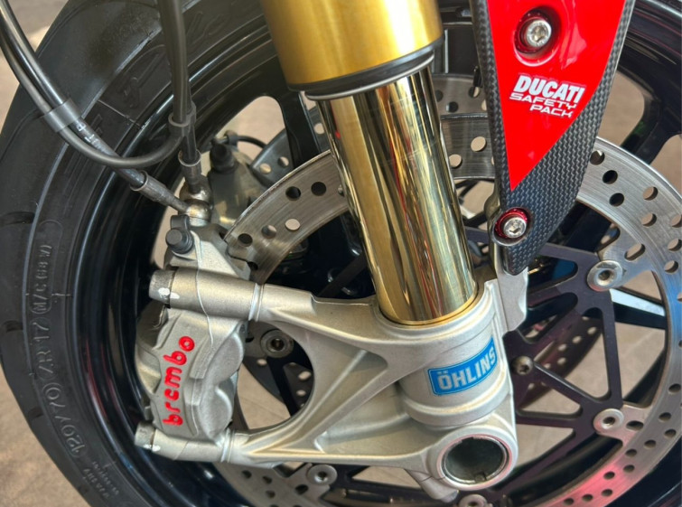 Мотоцикл Ducati MONSTER 1200S с пробегом 15870 km