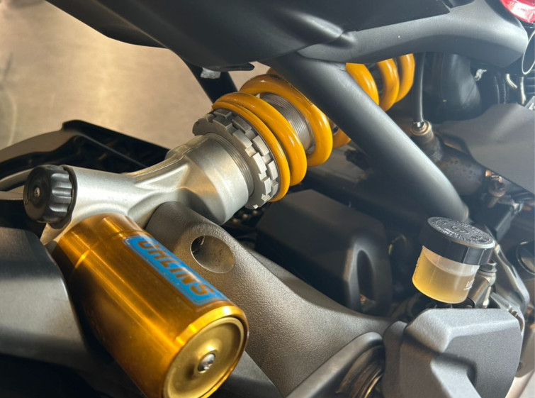 Мотоцикл Ducati MONSTER 1200S с пробегом 15870 km