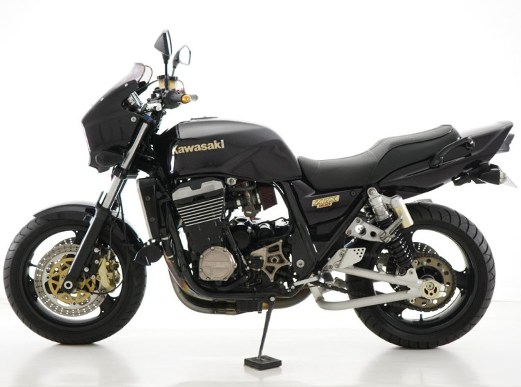 Мотоцикл Kawasaki ZRX1100 з пробігом 16130 km