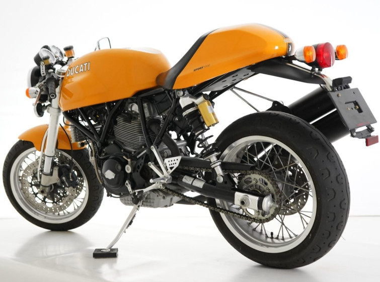 Мотоцикл Ducati SPORT1000 з пробігом 2729 km