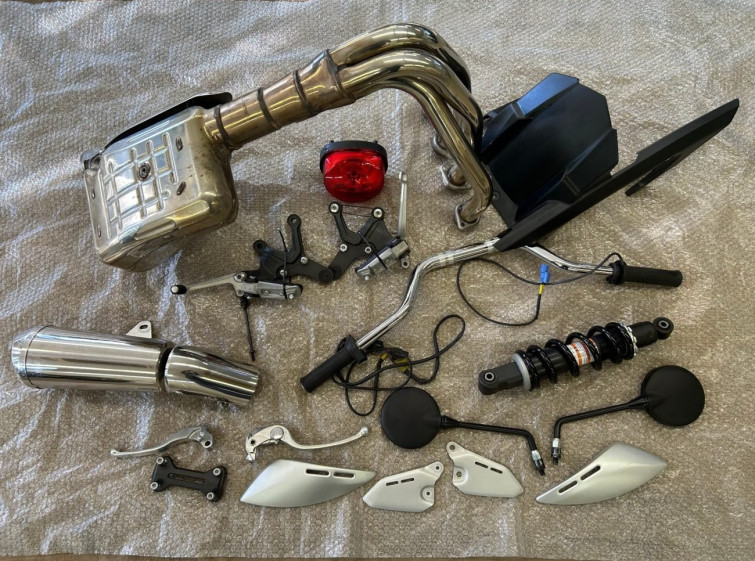 Мотоцикл Kawasaki Z900RS с пробегом 12895 km