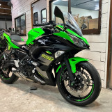 Мотоцикл Kawasaki NINJA650 з пробігом 3812 km