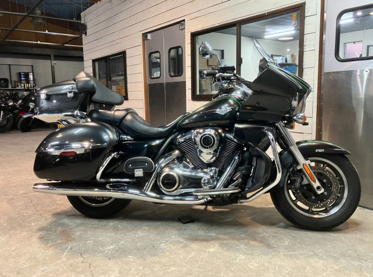 Мотоцикл Kawasaki VULCAN1700 VOYAGER с пробегом 23802 km