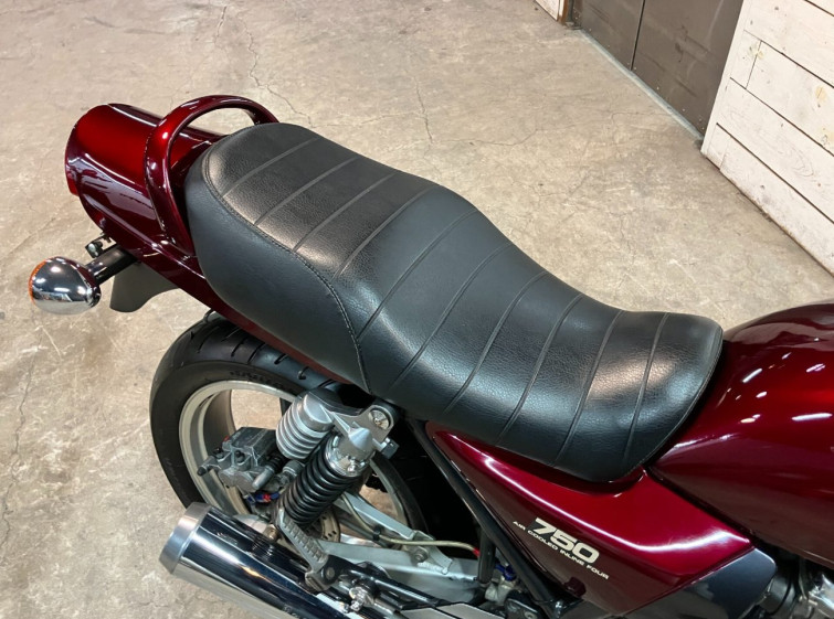 Мотоцикл Kawasaki ZEPHYR750 с пробегом 9714 km