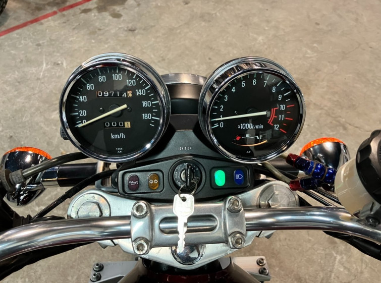 Мотоцикл Kawasaki ZEPHYR750 с пробегом 9714 km