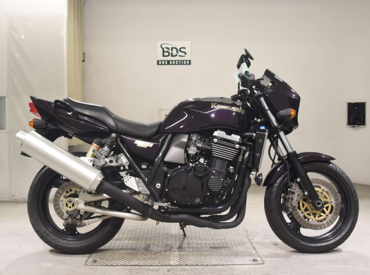 Мотоцикл Kawasaki ZRX1100 с пробегом 33988 km